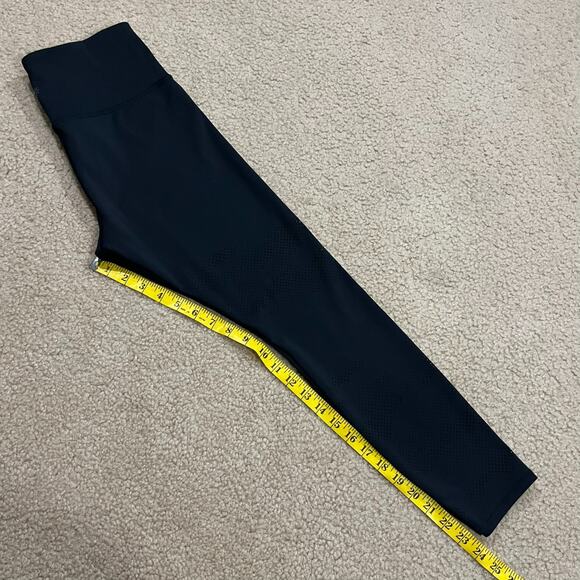 Athleta Persistence Laser Cut 7/8 Tight Leggings Black Size Small - Picture 9 of 9